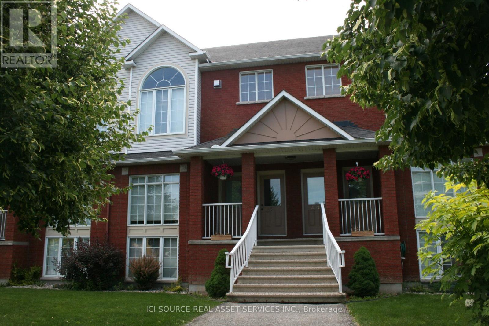 MLS® listing #29866068 for sale located at 4516 HARPER AVENUE