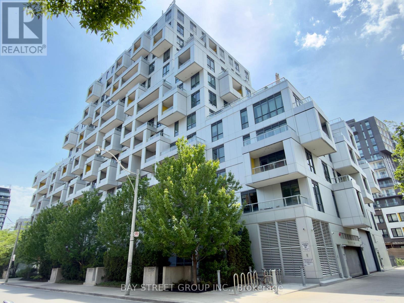 MLS® listing #29866397 for sale located at 824 - 38 CAMERON STREET