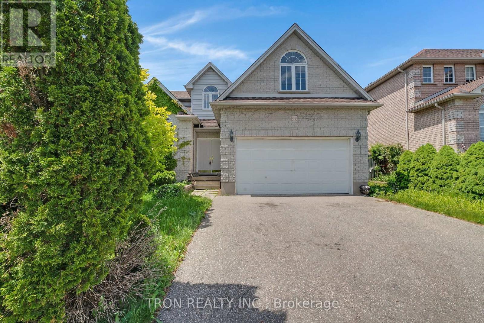 MLS® listing #29866488 for sale located at 505 YORKSHIRE DRIVE