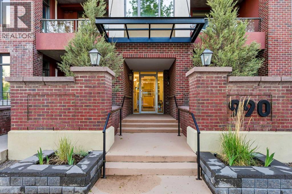 MLS® listing #29867066 for sale located at 536, 990 Centre Avenue NE