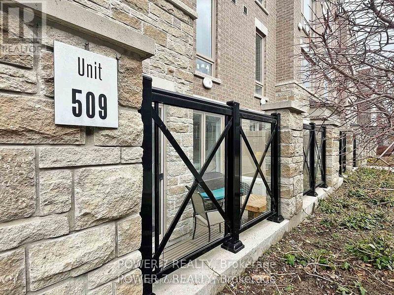 MLS® listing #29867142 for sale located at 509 - 30 DUNSHEATH WAY