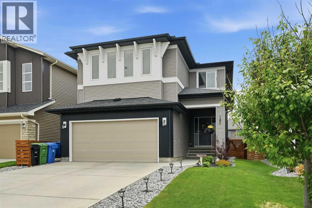 MLS® listing #29867404 for sale located at 186 Howse Rise NE