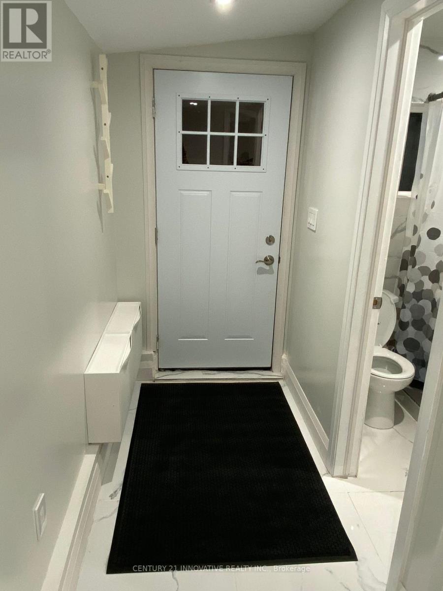 MLS® listing #29867667 for sale located at 3366 VICTORY CRESCENT W