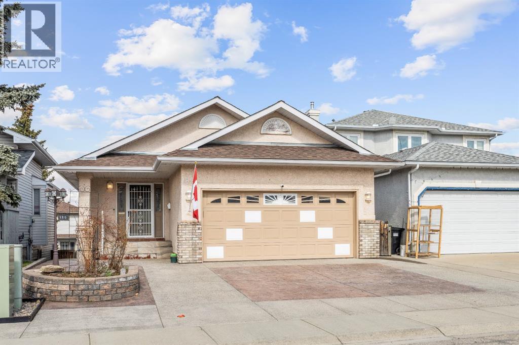 MLS® listing #29868165 for sale located at 180 Hidden Vale Close NW