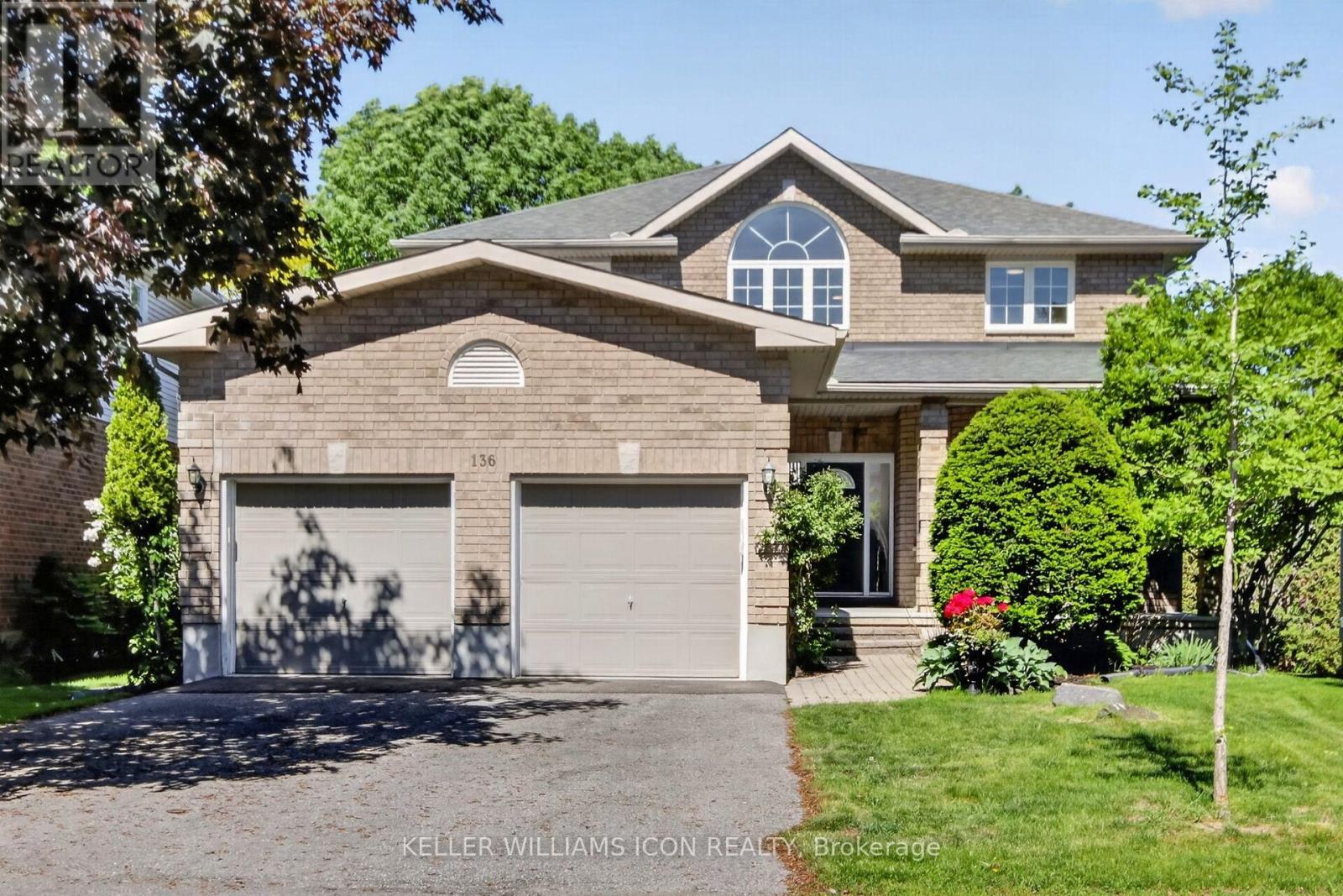 MLS® listing #29868267 for sale located at 136 SHAUGHNESSY CRESCENT