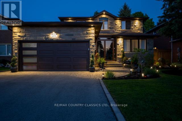 MLS® listing #29868336 for sale located at 279 MANCHESTER DRIVE