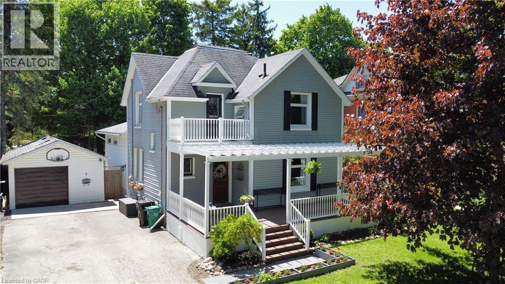 MLS® listing #29868351 for sale located at 9 PARK Avenue W