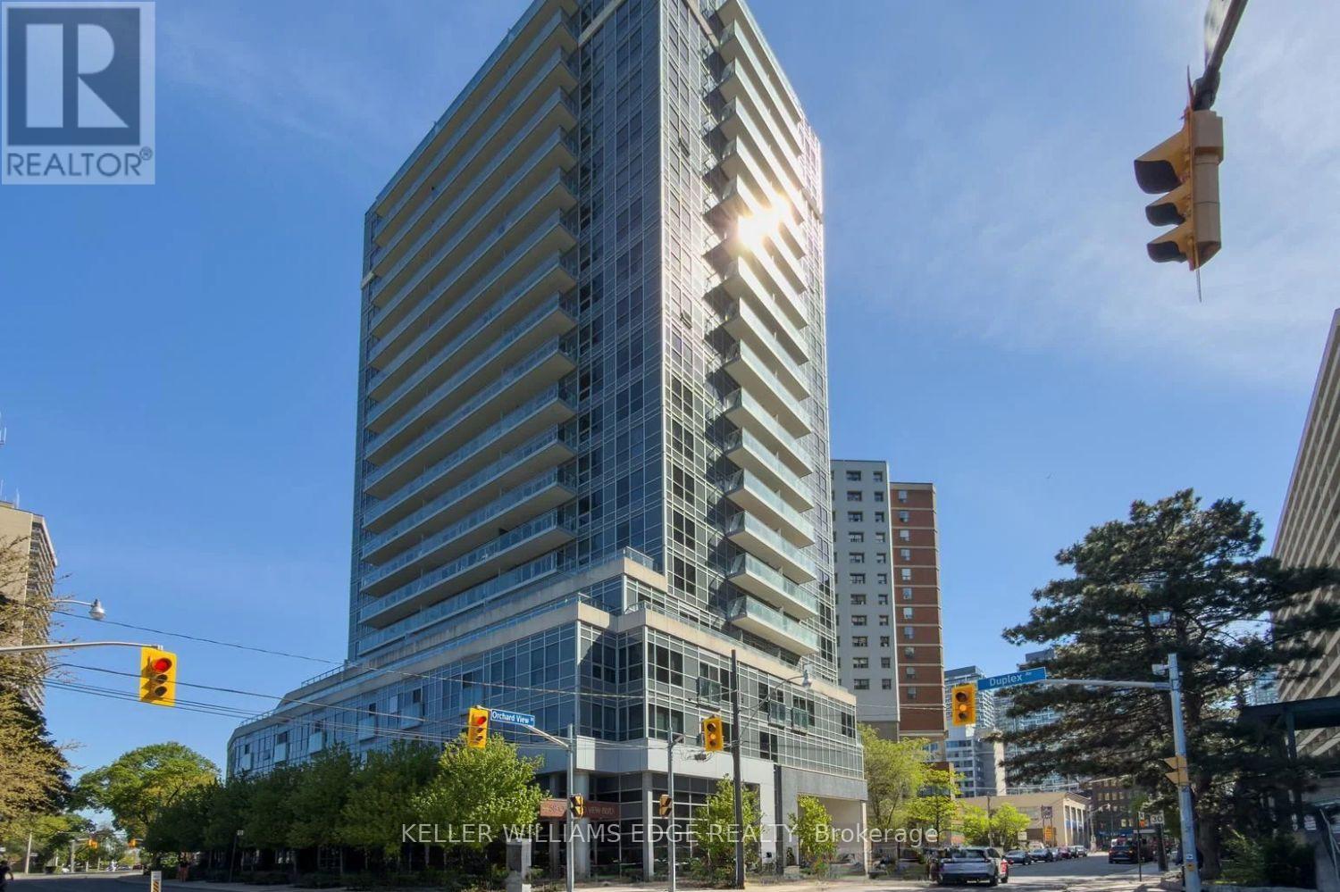 MLS® listing #29868502 for sale located at 707 - 58 ORCHARD VIEW BOULEVARD