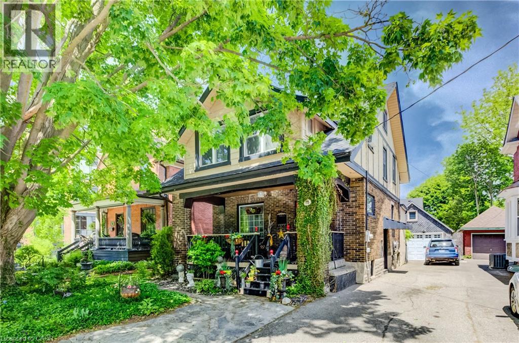 MLS® listing #29869398 for sale located at 78 CHESTNUT Street