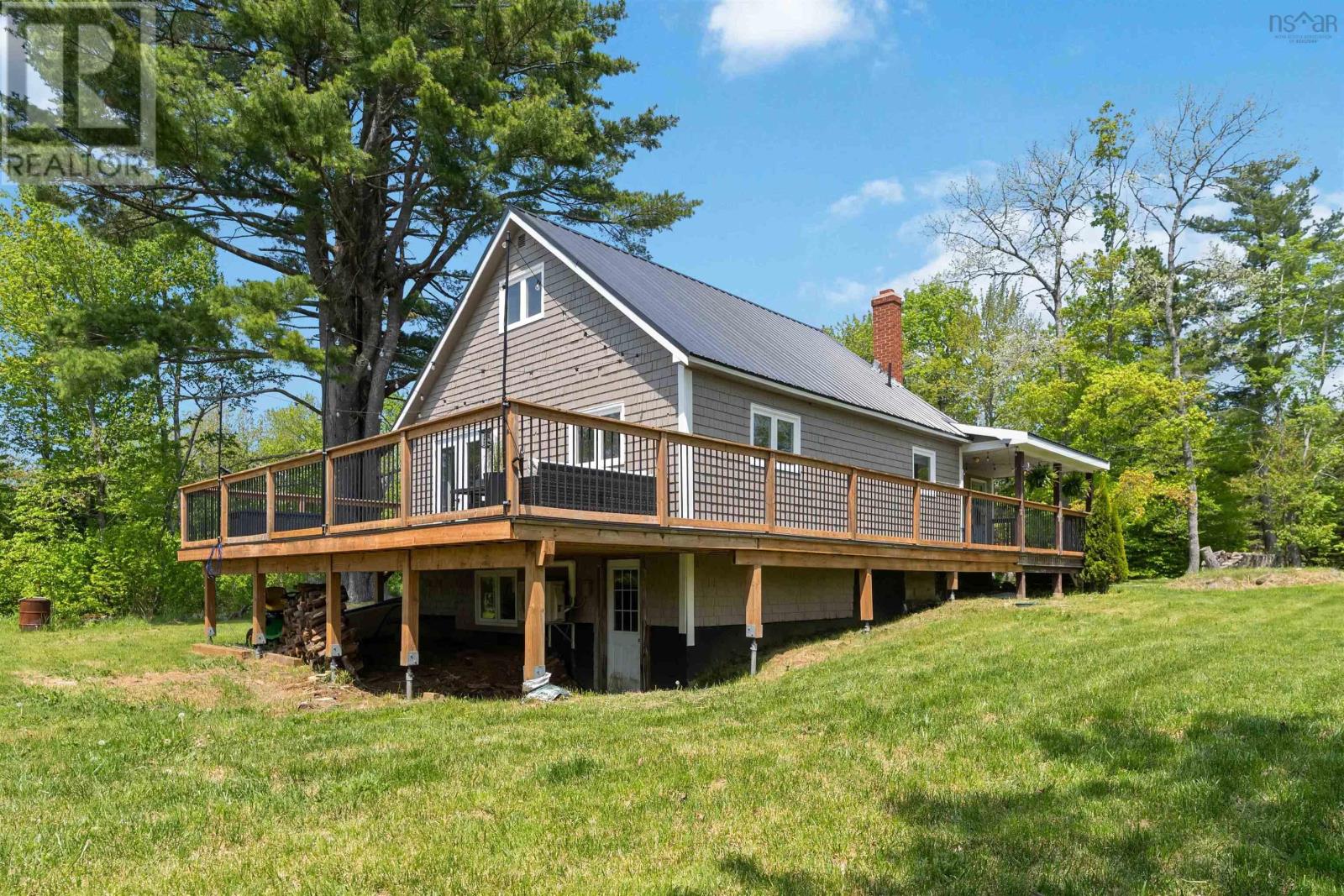 MLS® listing #29870569 for sale located at 321 Lake Ramsay Road