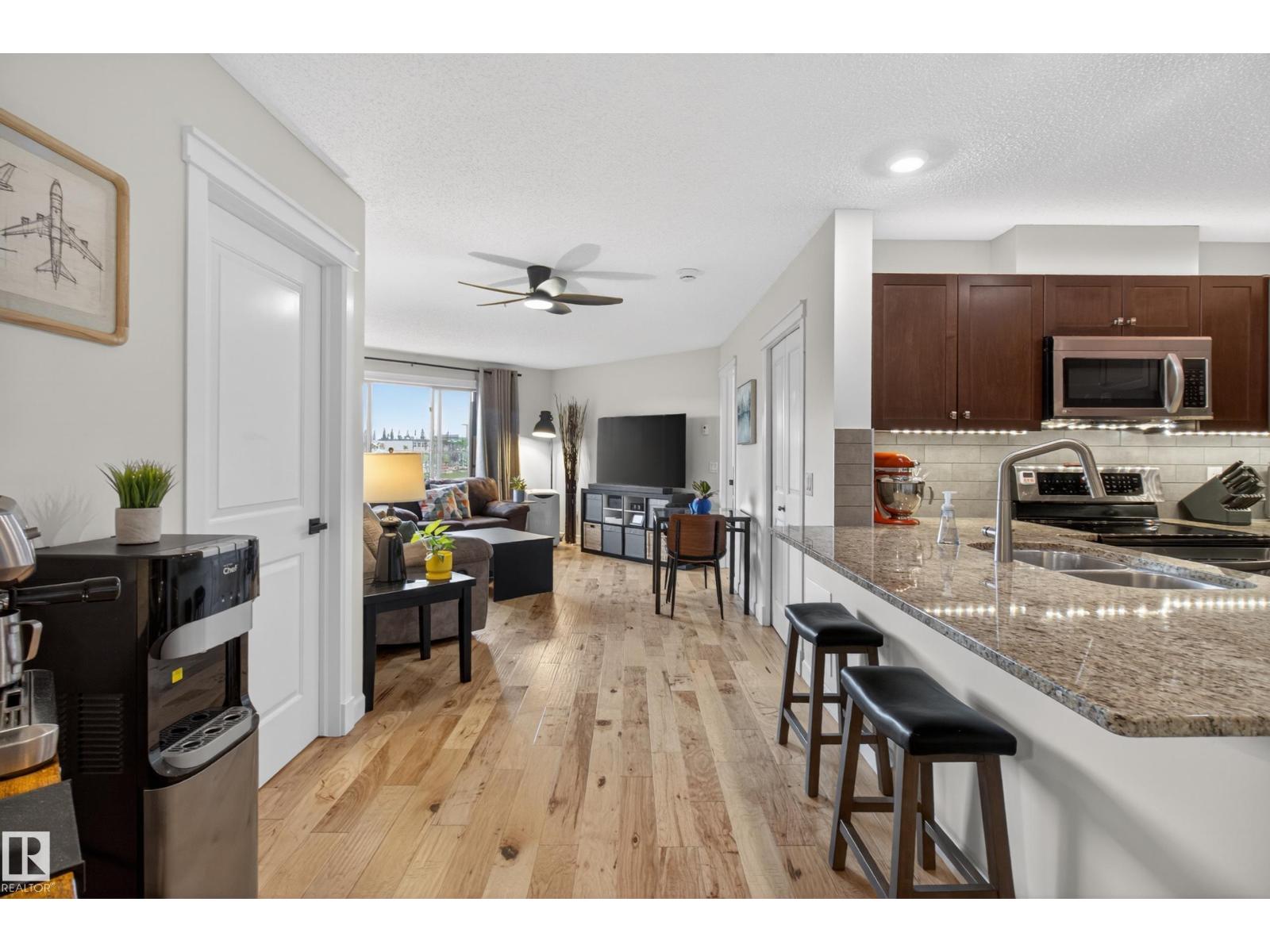 MLS® listing #29870791 for sale located at #211 3719 WHITELAW LN NW