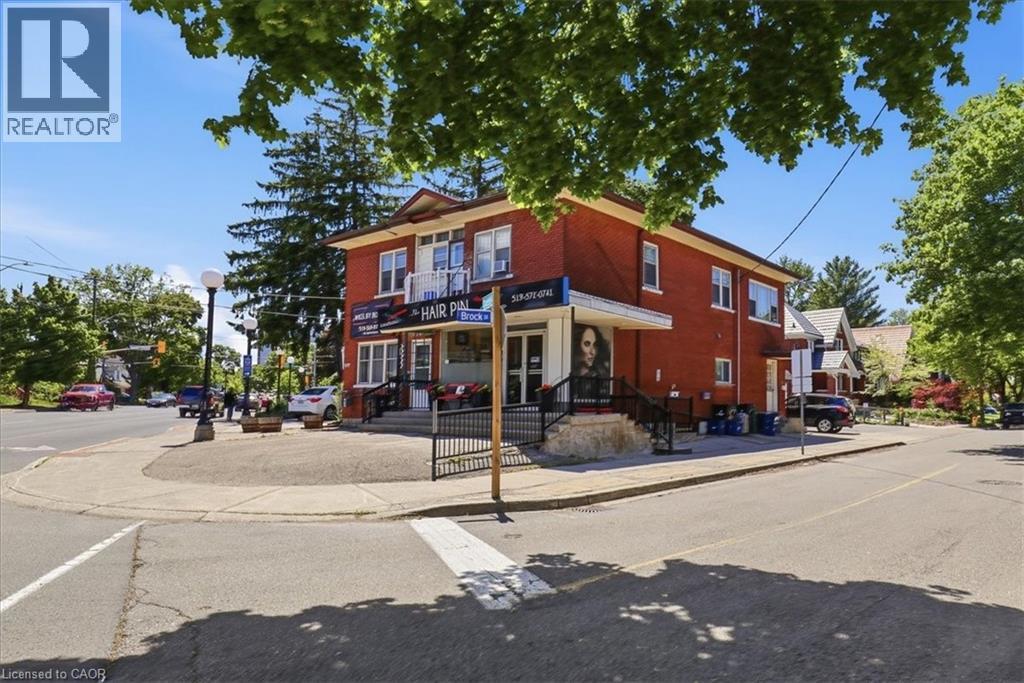 MLS® listing #29873641 for sale located at 744 QUEEN Street S