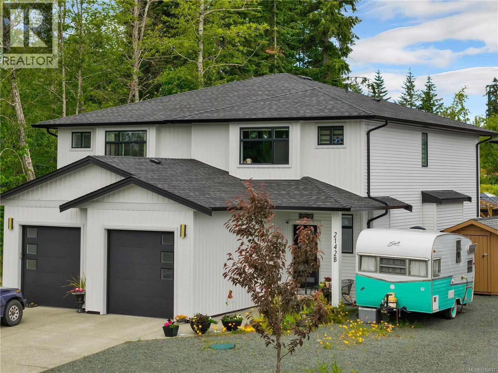 MLS® listing #29874319 for sale located at B 2142 NIKOLA Pl