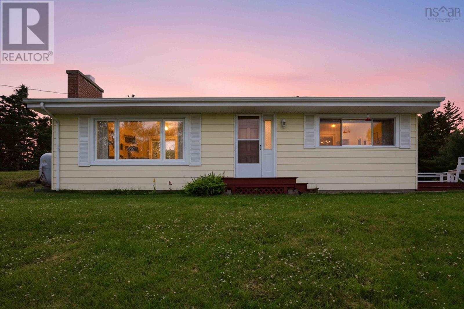 MLS® listing #29874883 for sale located at 699 Upper Lakeville Road