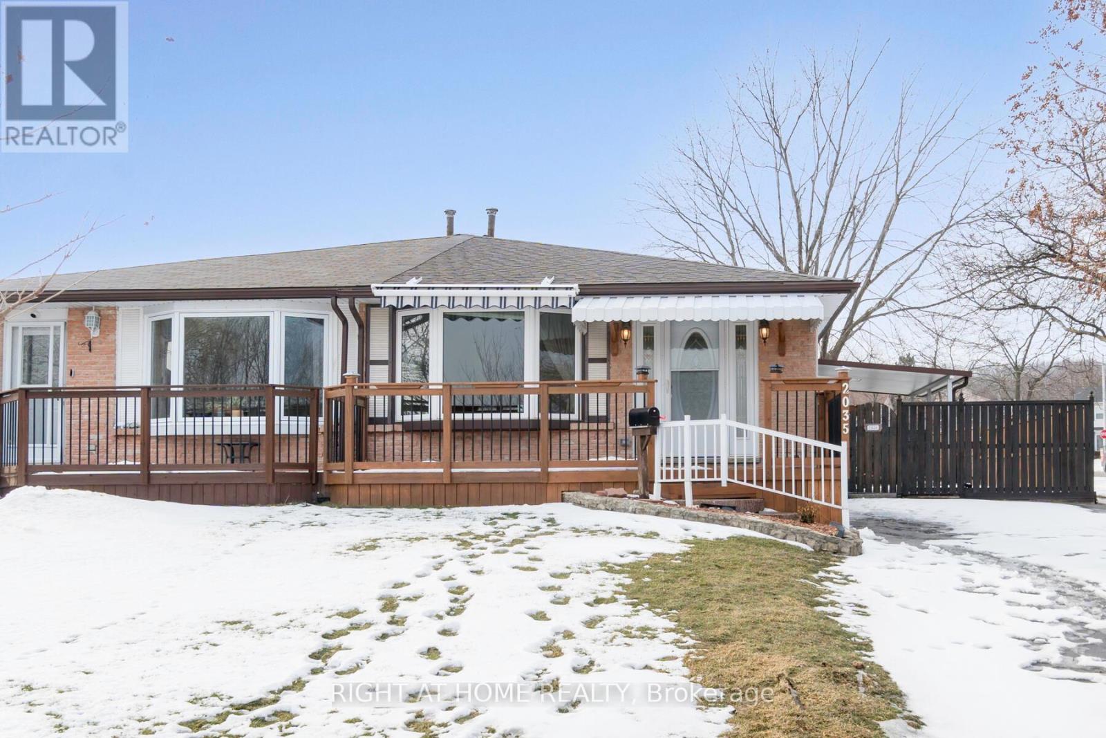 MLS® listing #29874991 for sale located at 2035 CARLETON COURT