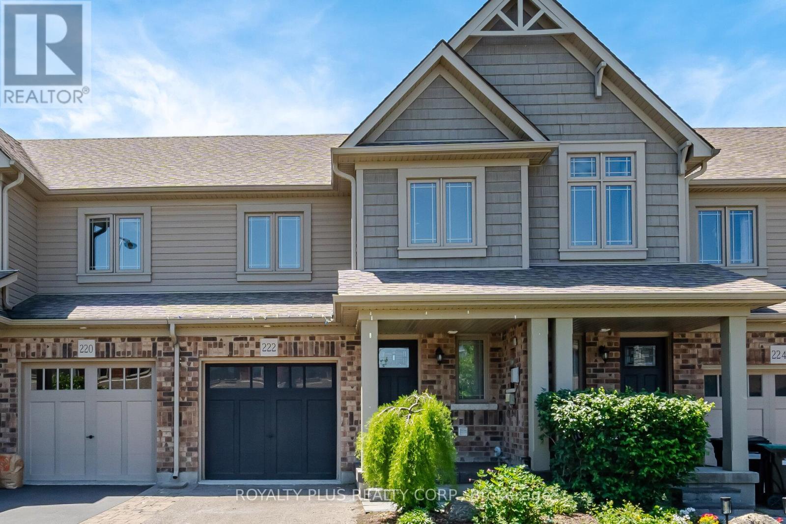 MLS® listing #29875146 for sale located at 222 HUTCHINSON DRIVE