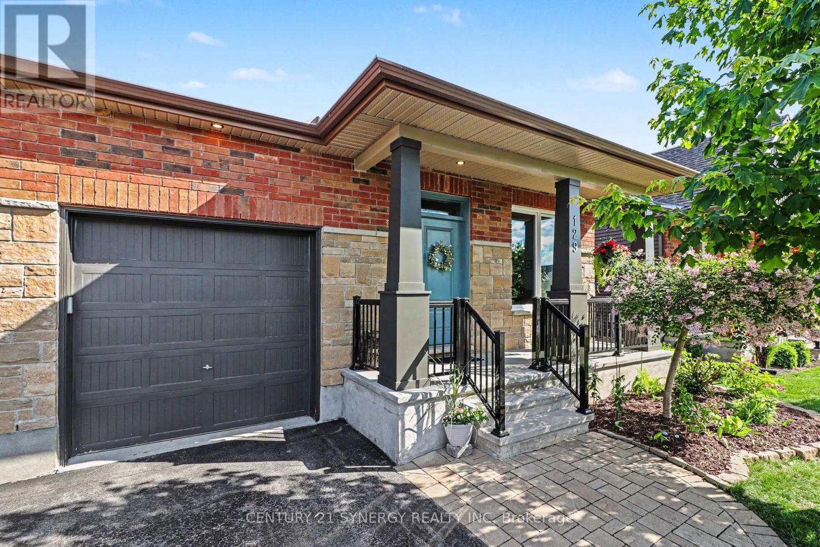 MLS® listing #29875778 for sale located at 129 BOXCAR CRESCENT