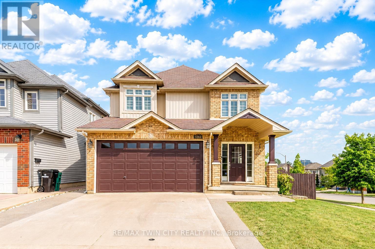 MLS® listing #29876051 for sale located at 1263 COUNTRYSTONE DRIVE