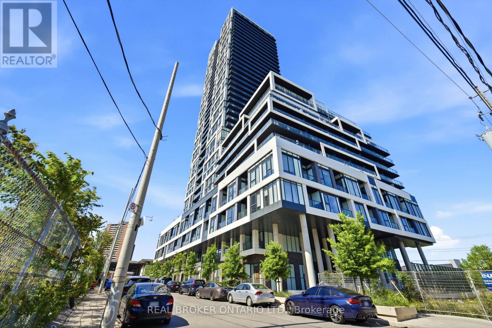 MLS® listing #29876144 for sale located at 1103 - 5 DEFRIES STREET