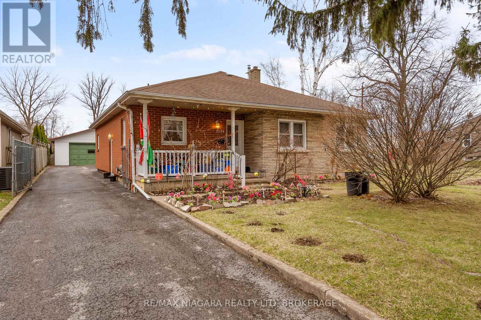 MLS® listing #29879403 for sale located at 5999 MONTROSE ROAD