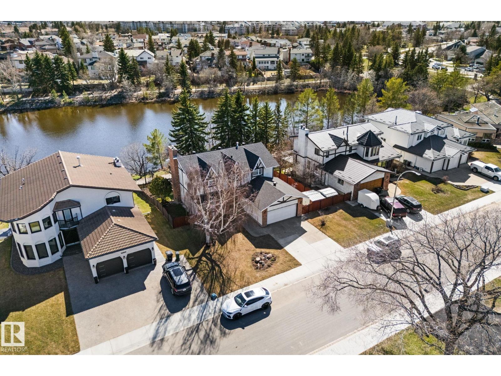 MLS® listing #29879998 for sale located at 10673 161 AV NW