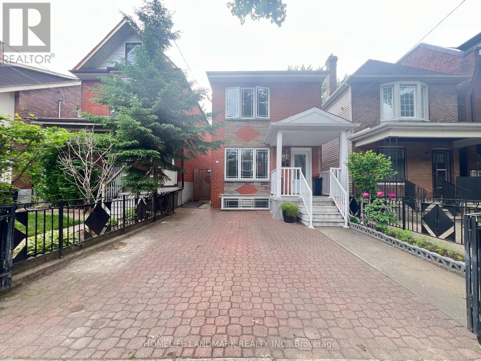 MLS® listing #29880630 for sale located at 534 SAINT CLARENS AVENUE