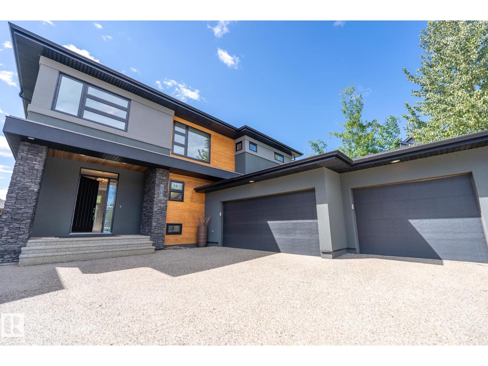 MLS® listing #29880646 for sale located at 7376 MAY CM NW