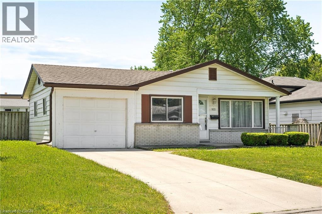 MLS® listing #29880682 for sale located at 103 BELWOOD Crescent