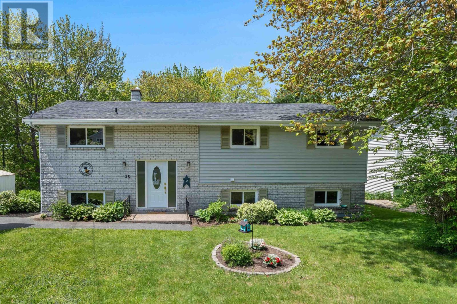 MLS® listing #29880708 for sale located at 30 Micmac Drive