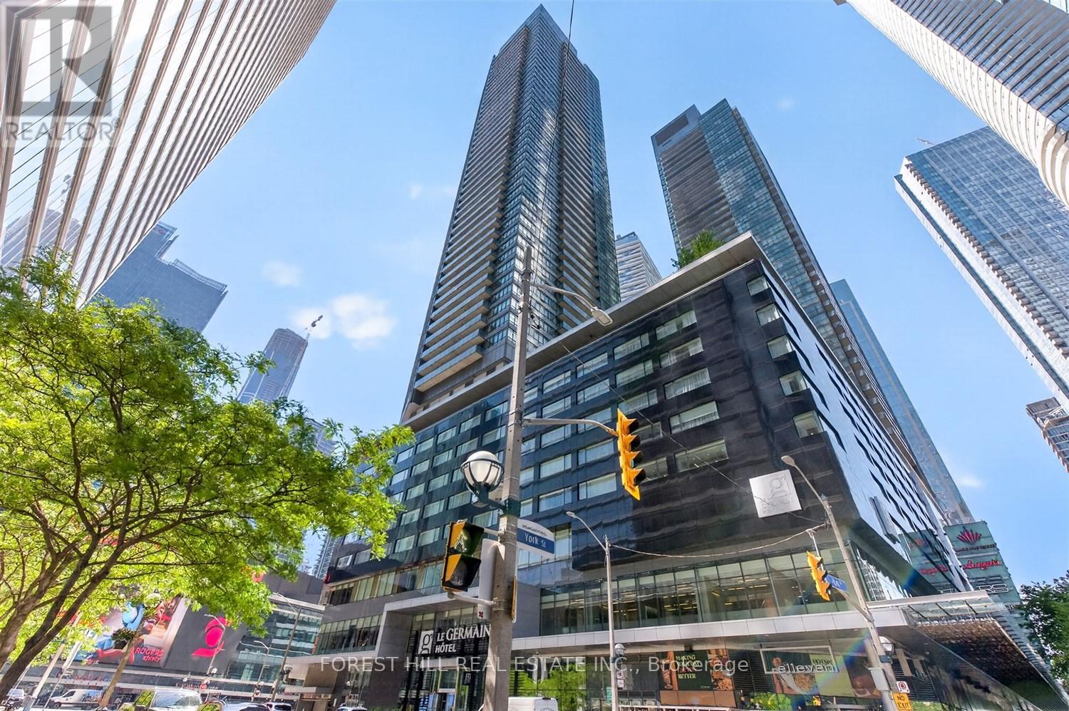 MLS® listing #29880842 for sale located at 4607 - 65 BREMNER BOULEVARD