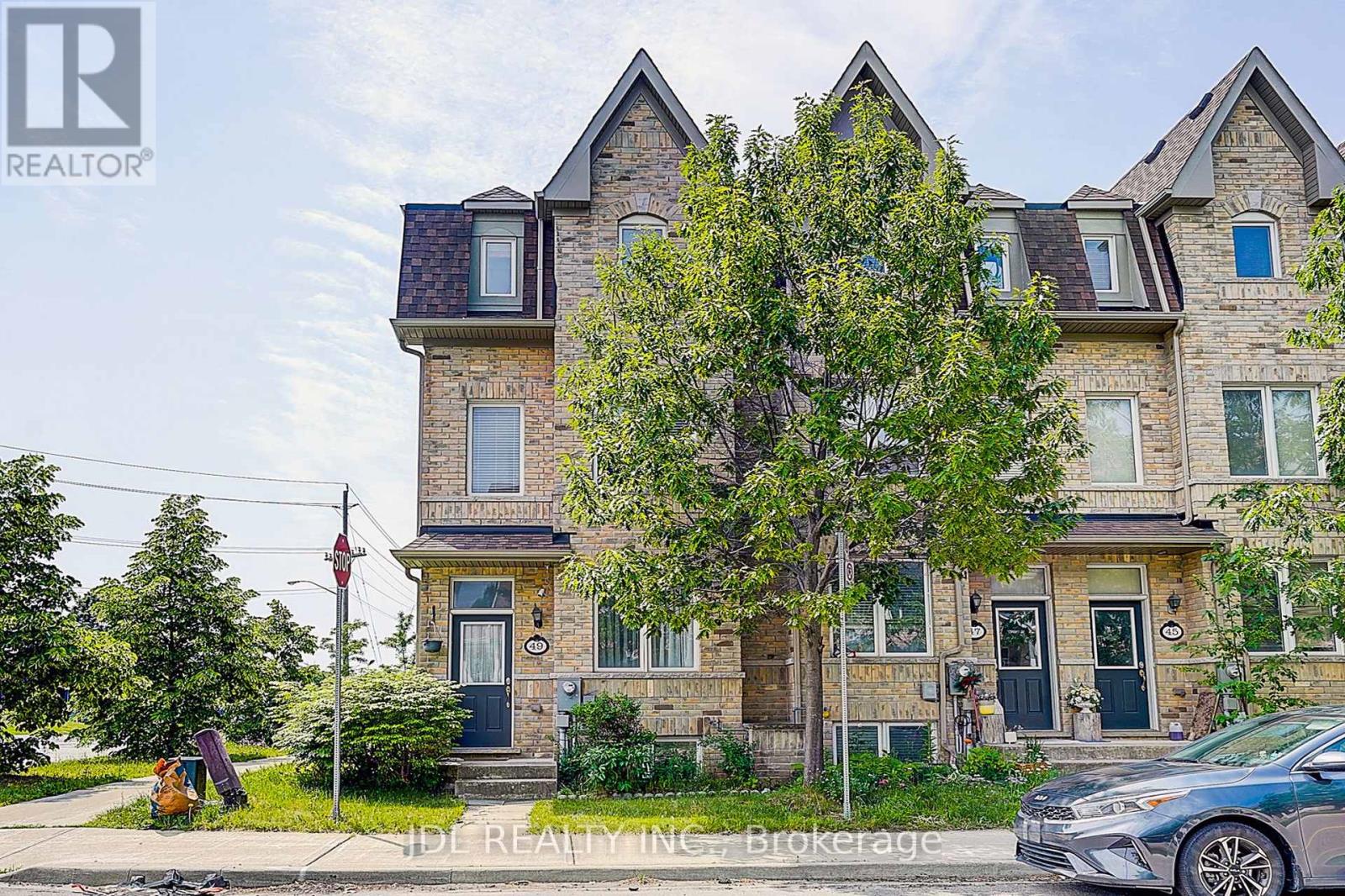 MLS® listing #29881105 for sale located at 49 KAWNEER TERRACE