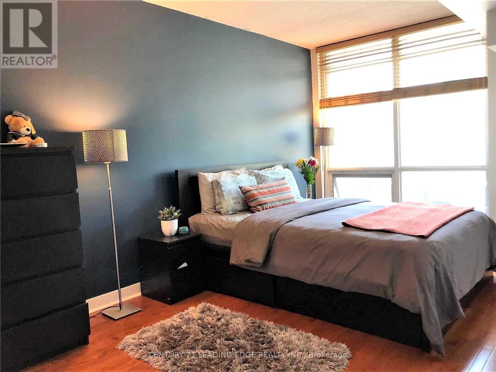 MLS® listing #29881218 for sale located at 201 - 11 BRUNEL COURT