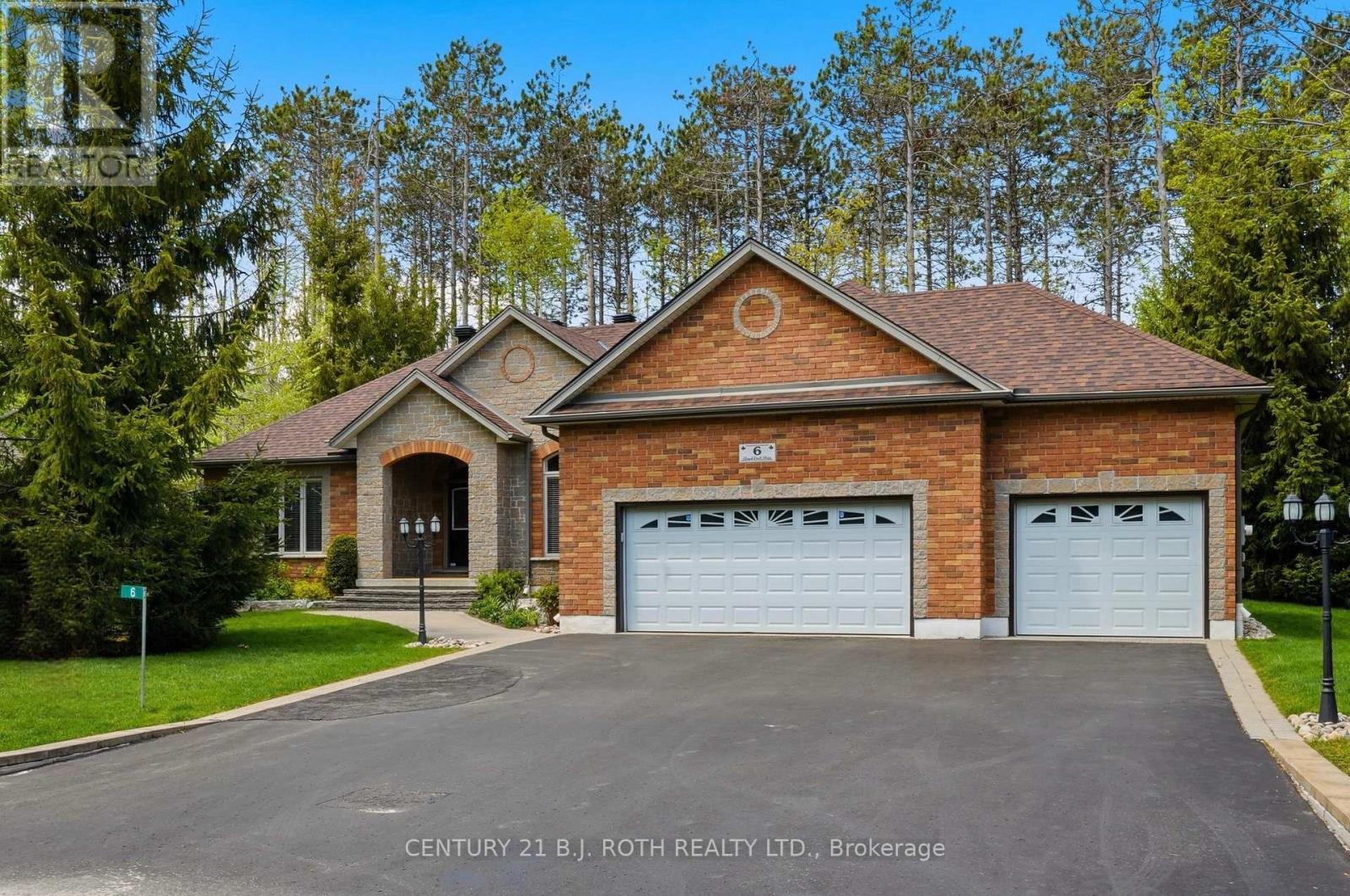 MLS® listing #29881270 for sale located at 6 LLOYD COOK DRIVE E