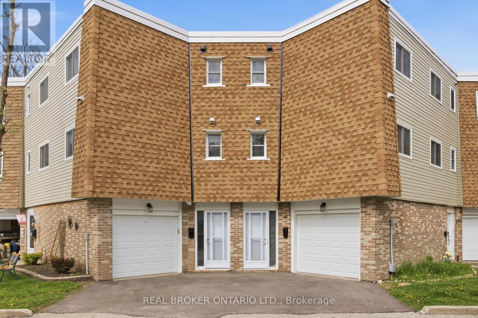 MLS® listing #29881326 for sale located at 46 - 60 ELMSDALE DRIVE