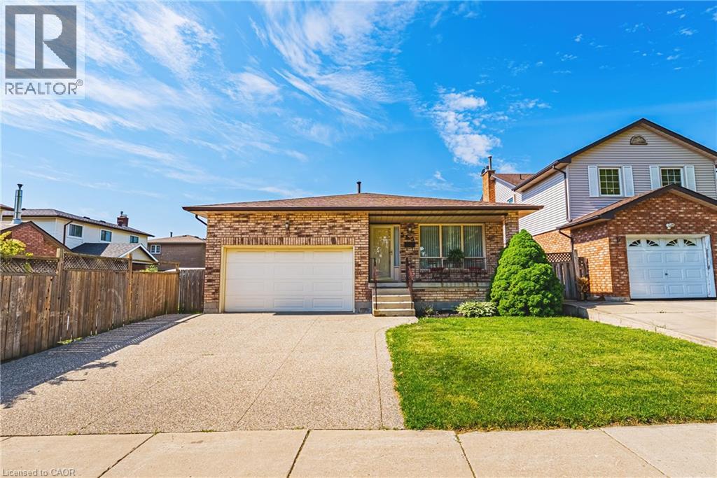 MLS® listing #29881371 for sale located at 565 STONE CHURCH Road E