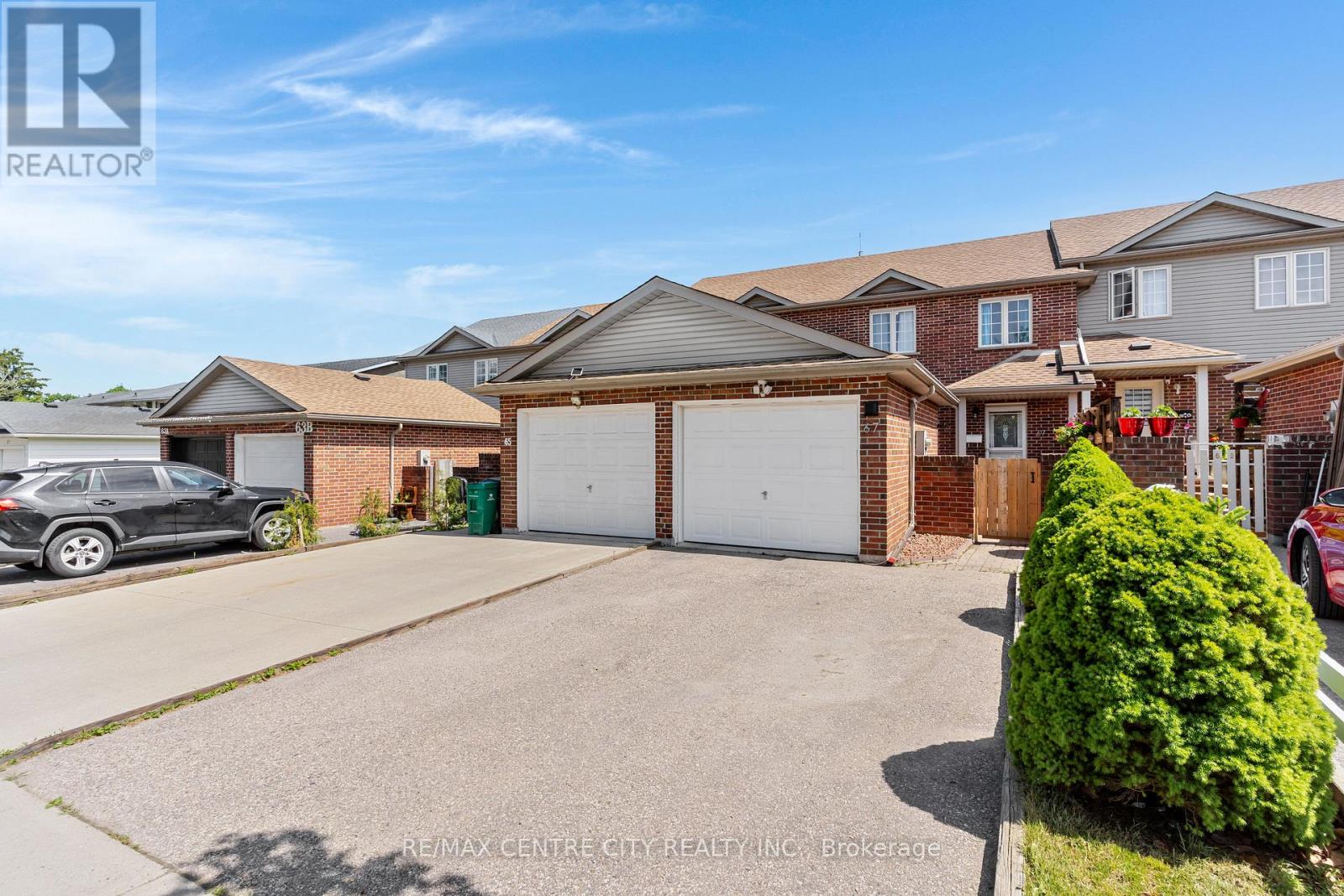 MLS® listing #29881406 for sale located at 67 RALGREEN CRESCENT