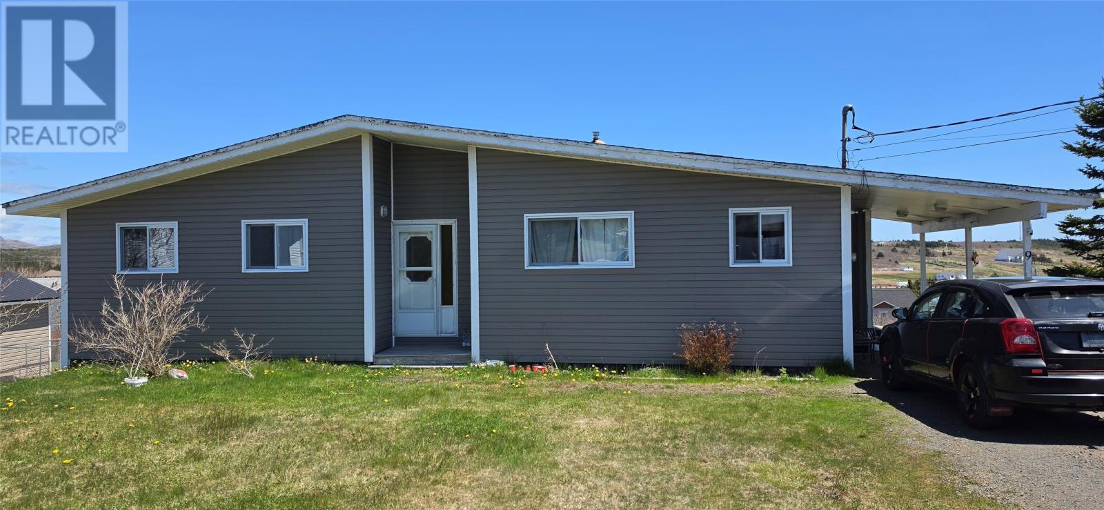 MLS® listing #29881477 for sale located at 9 Fairview Crescent