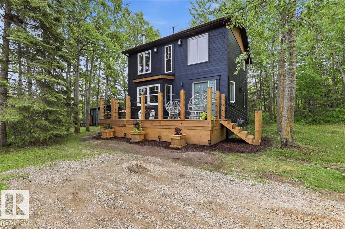 MLS® listing #29882078 for sale located at 216 2nd Street Norris Beach