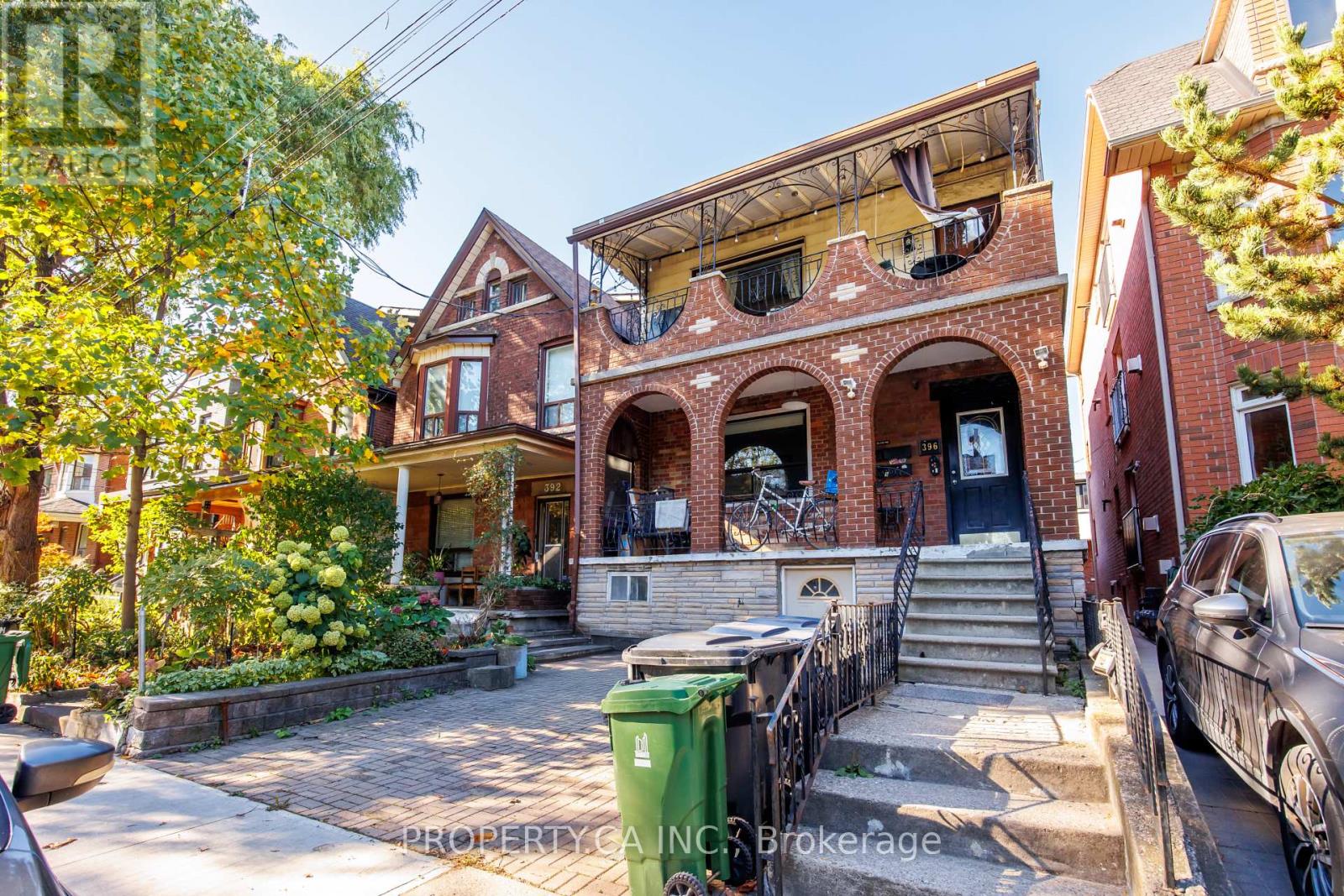 MLS® listing #29884076 for sale located at 396 ROXTON ROAD