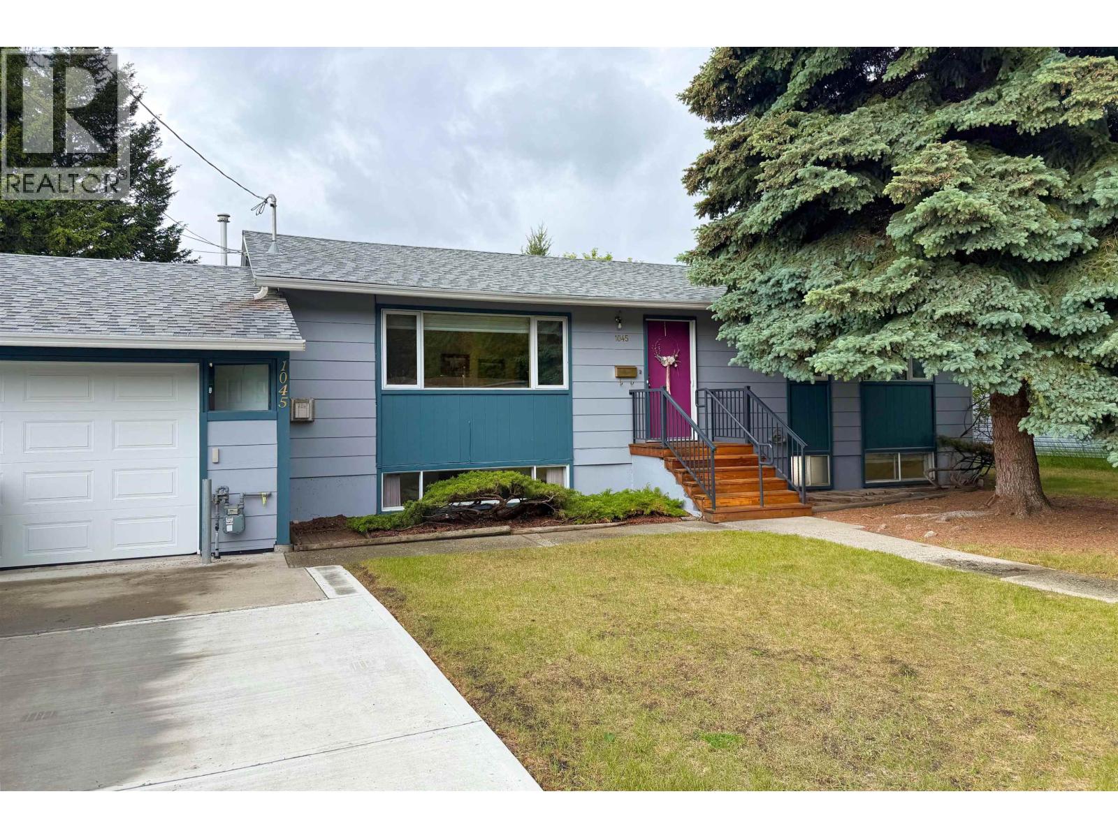 MLS® listing #29885051 for sale located at 1045 N NINTH AVENUE