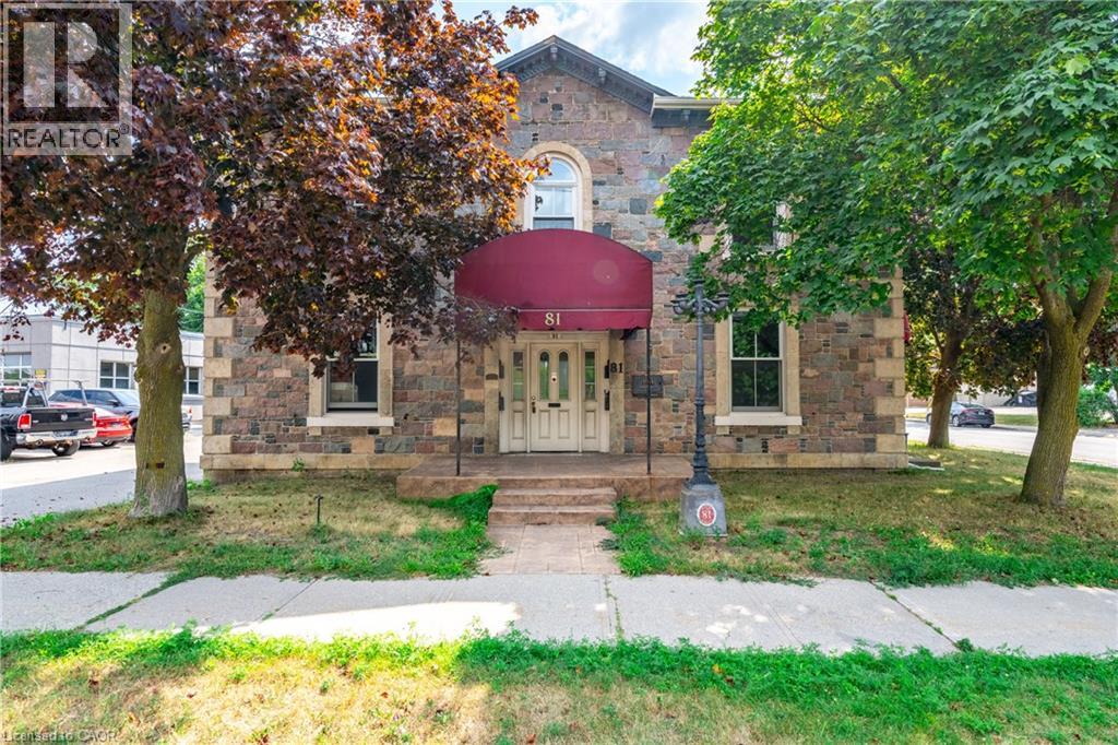 MLS® listing #29885164 for sale located at 81 WATER Street S Unit# 3