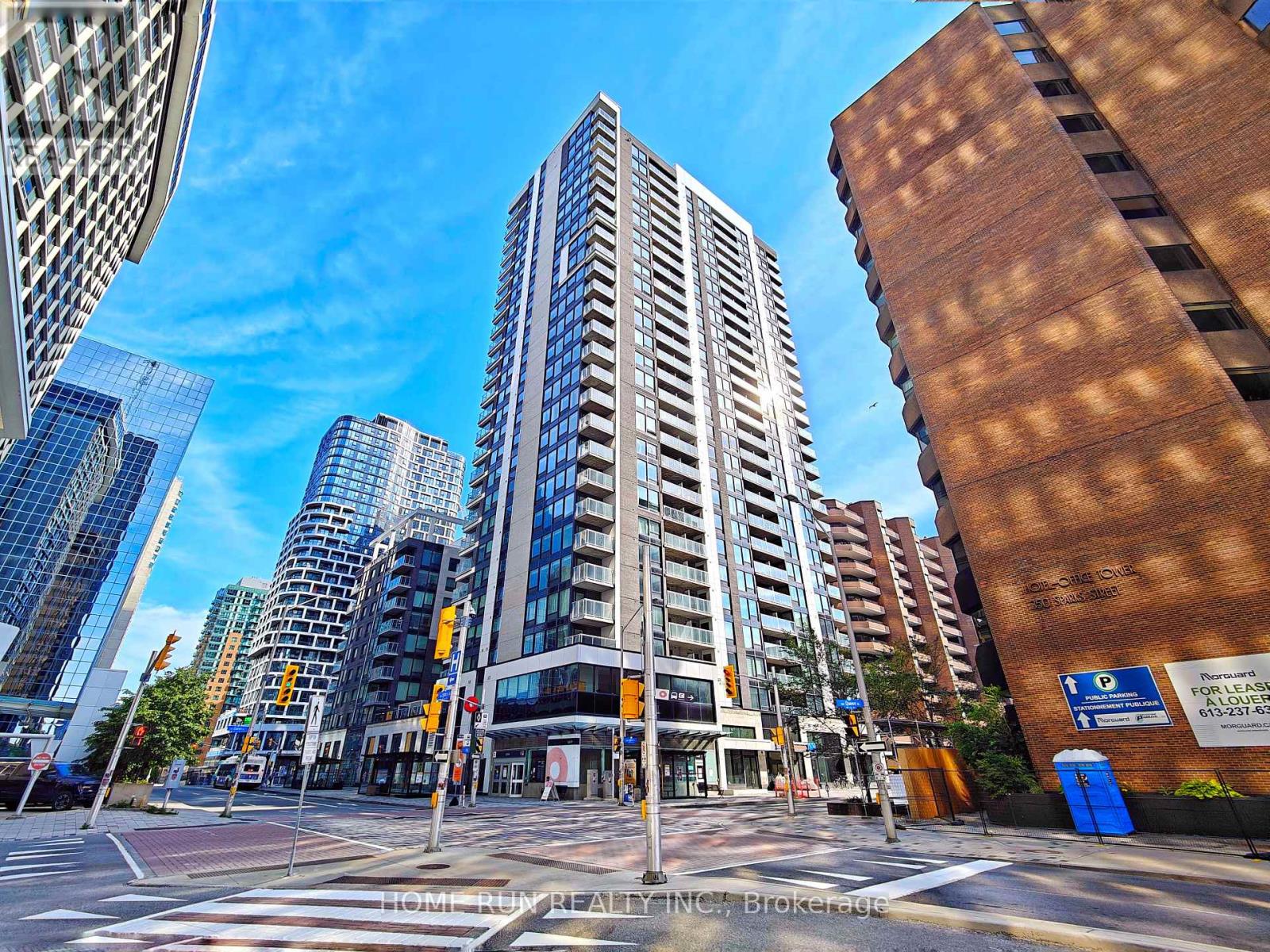 MLS® listing #29887135 for sale located at 2502 - 340 QUEEN STREET