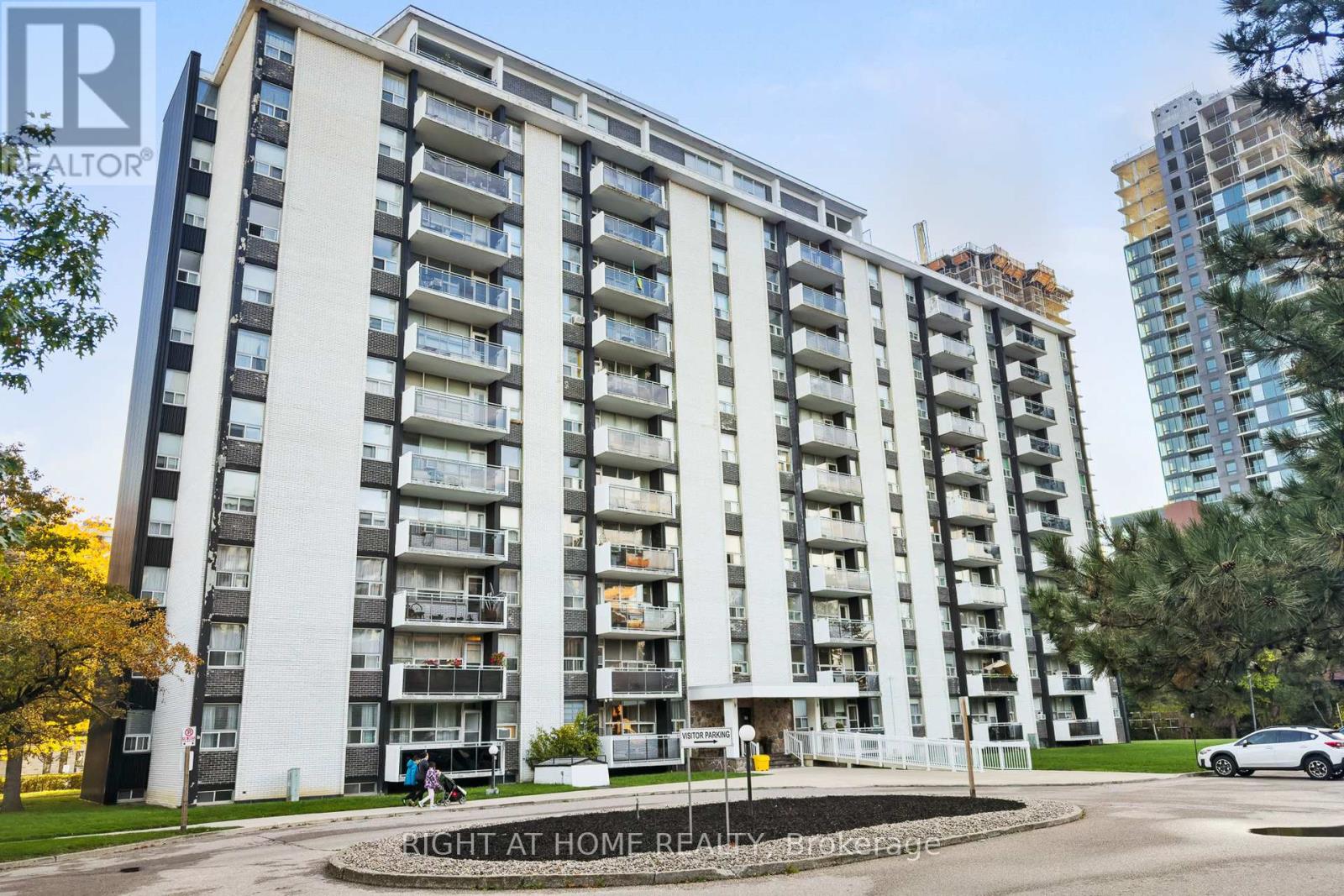 MLS® listing #29887169 for sale located at 907 - 151 LAROSE AVENUE E