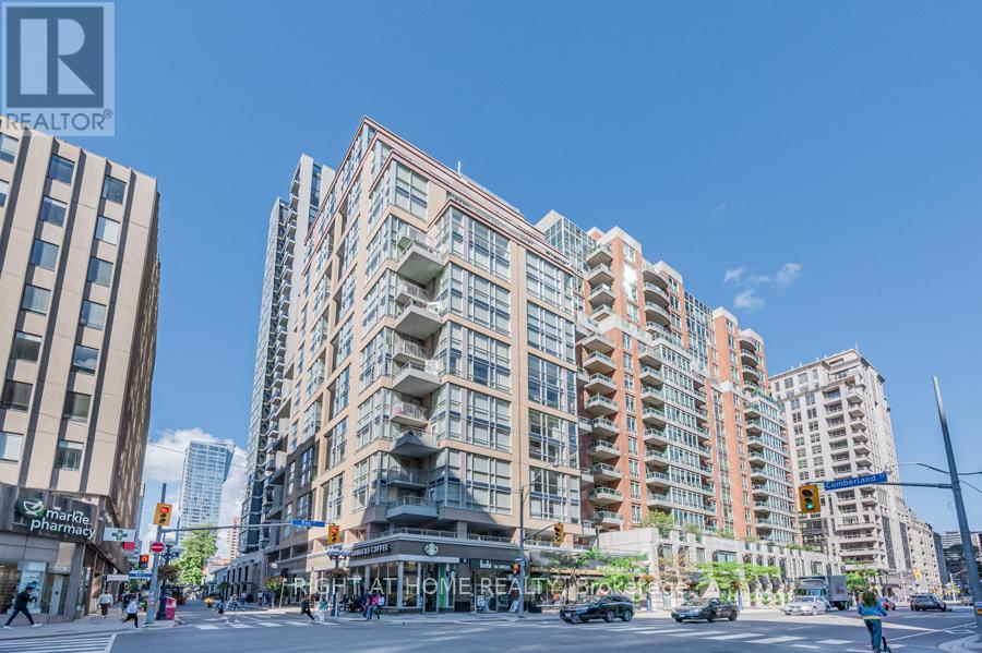 MLS® listing #29887183 for sale located at 1705 - 80 CUMBERLAND STREET