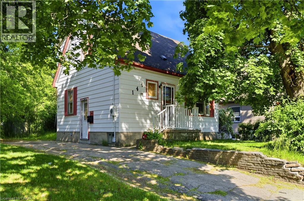 MLS® listing #29887292 for sale located at 149 BIRCH Avenue