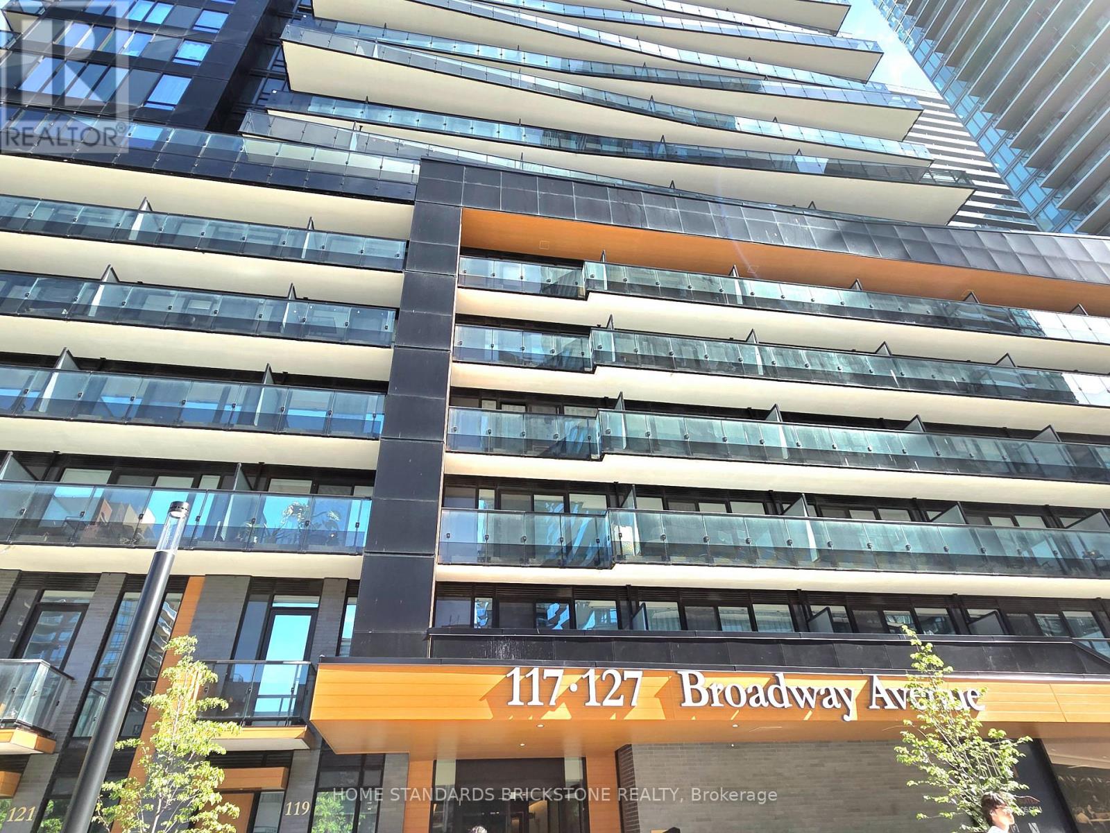 MLS® listing #29887305 for sale located at 1705 - 117 BROADWAY AVENUE