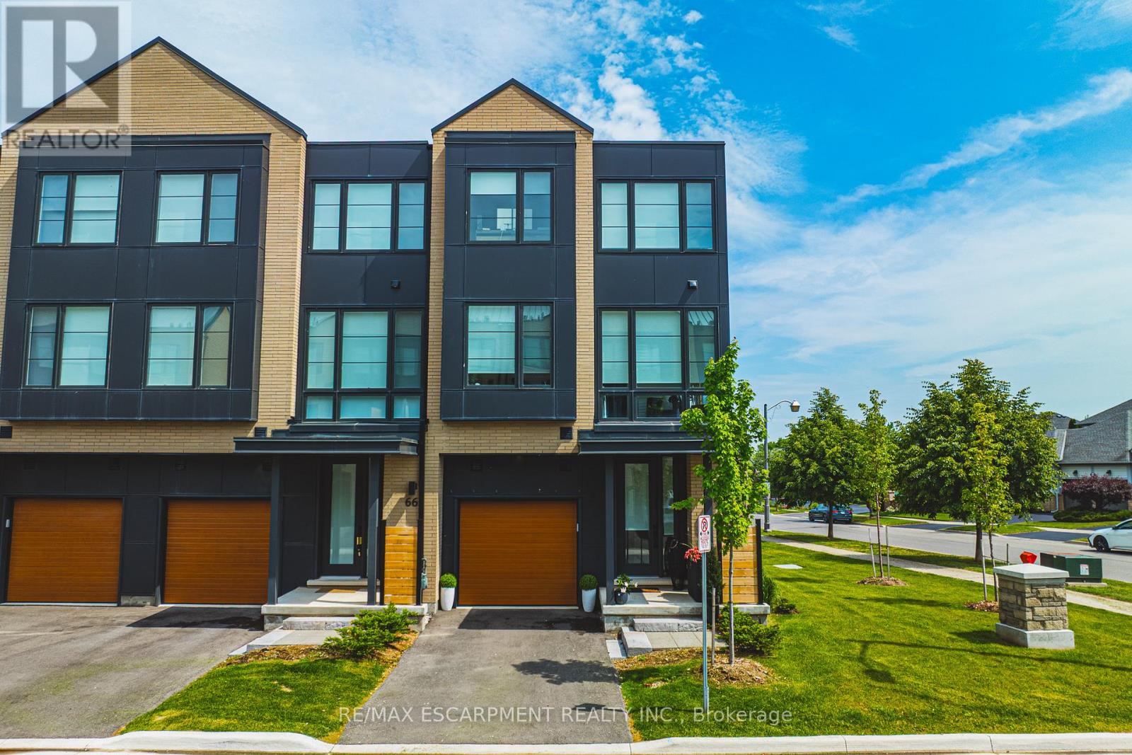 MLS® listing #29888029 for sale located at 67 - 2273 TURNBERRY ROAD