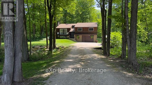 MLS® listing #29888492 for sale located at 113 COUNTRY LANE ROAD