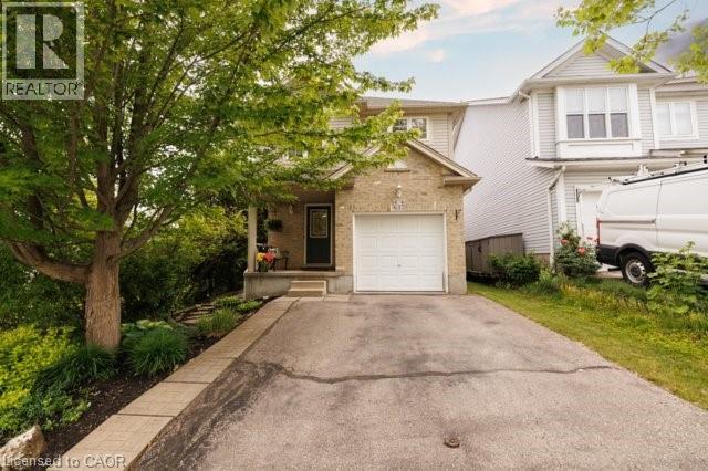 MLS® listing #29888538 for sale located at 635 ROYAL FERN Street