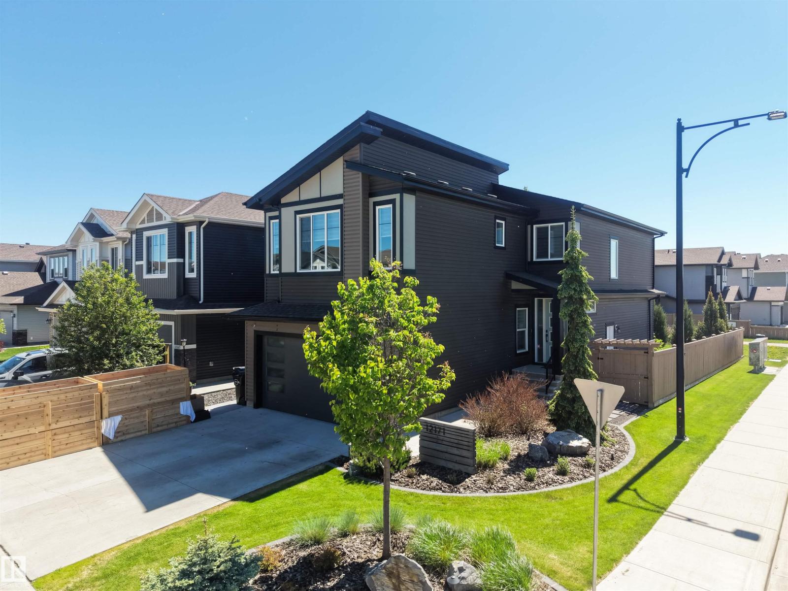 MLS® listing #29889058 for sale located at 12171 177 AV NW